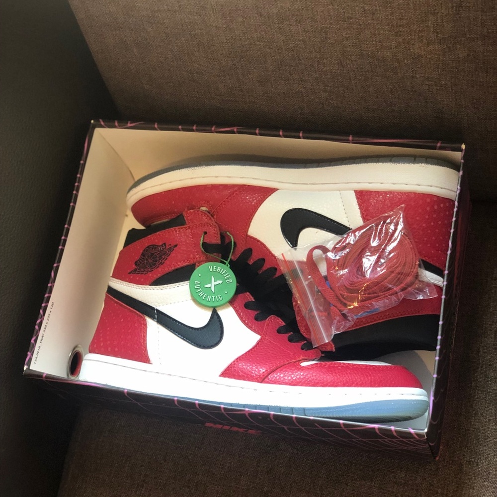 Air Jordan 1 Spider-Man